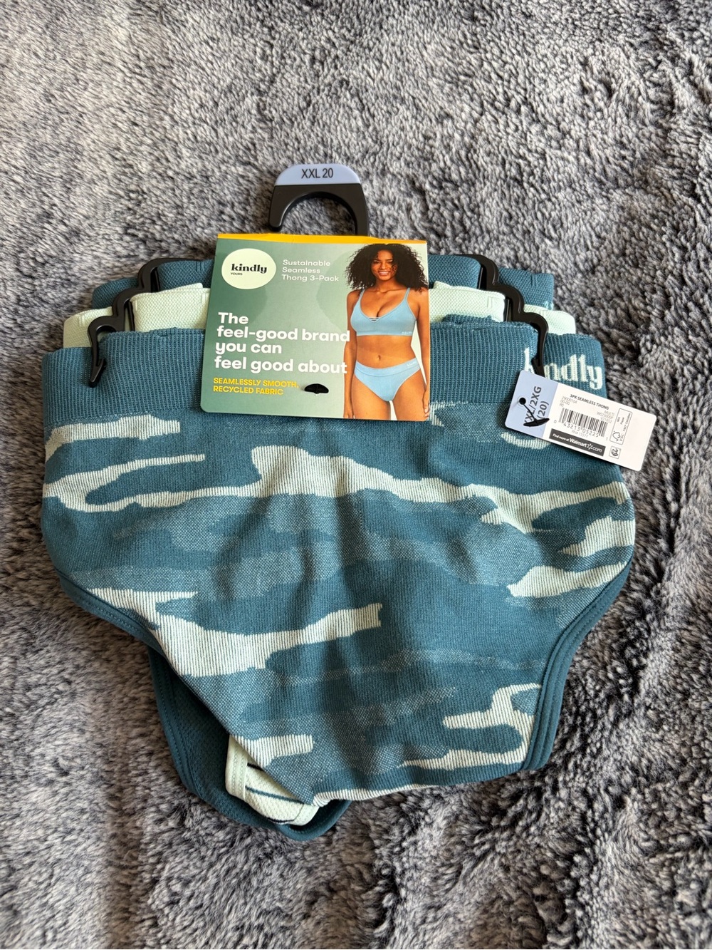 Kindly Women's Green Camo Seamless Bikini Panties - Pack of 3